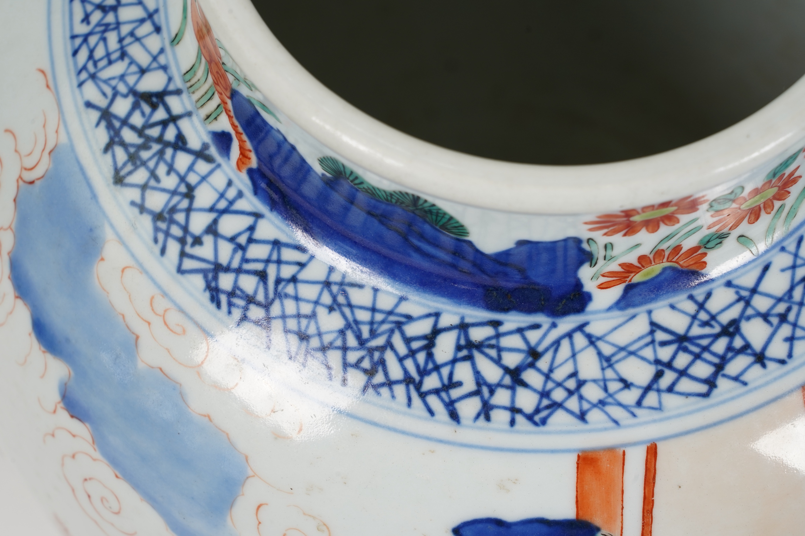 A Chinese wucai ‘figures’ jar, Transitional style